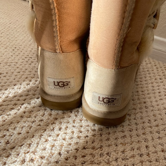 UGG Baily Button Triplet Boots - Picture 8 of 15